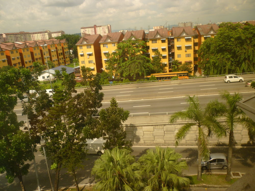 פטלין ג'איה Hotel Sri Sutra - Bandar Sunway 3 מראה חיצוני תמונה